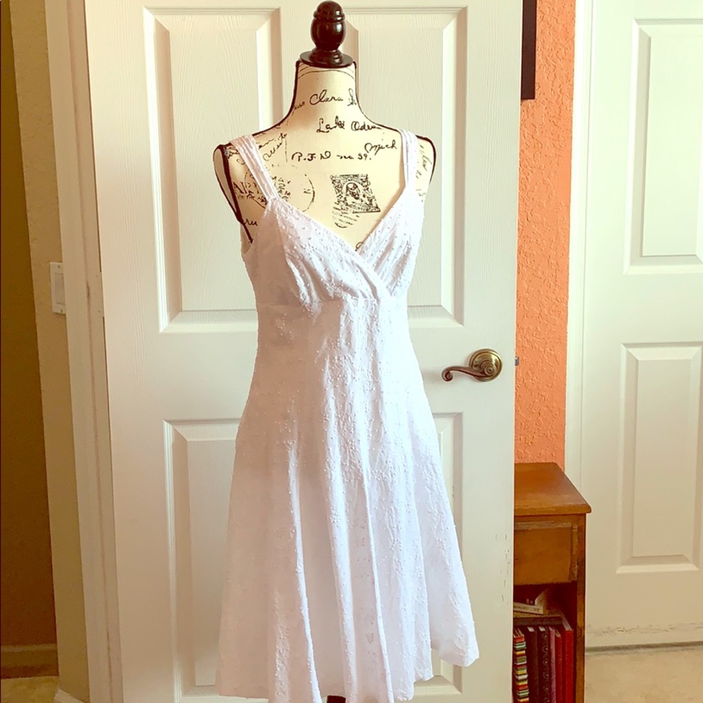 AMERICAN LIVING White V-neck Wrap Midi Dress 8